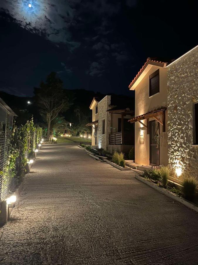Palma Seaside Villa 1 사르티 외부 사진